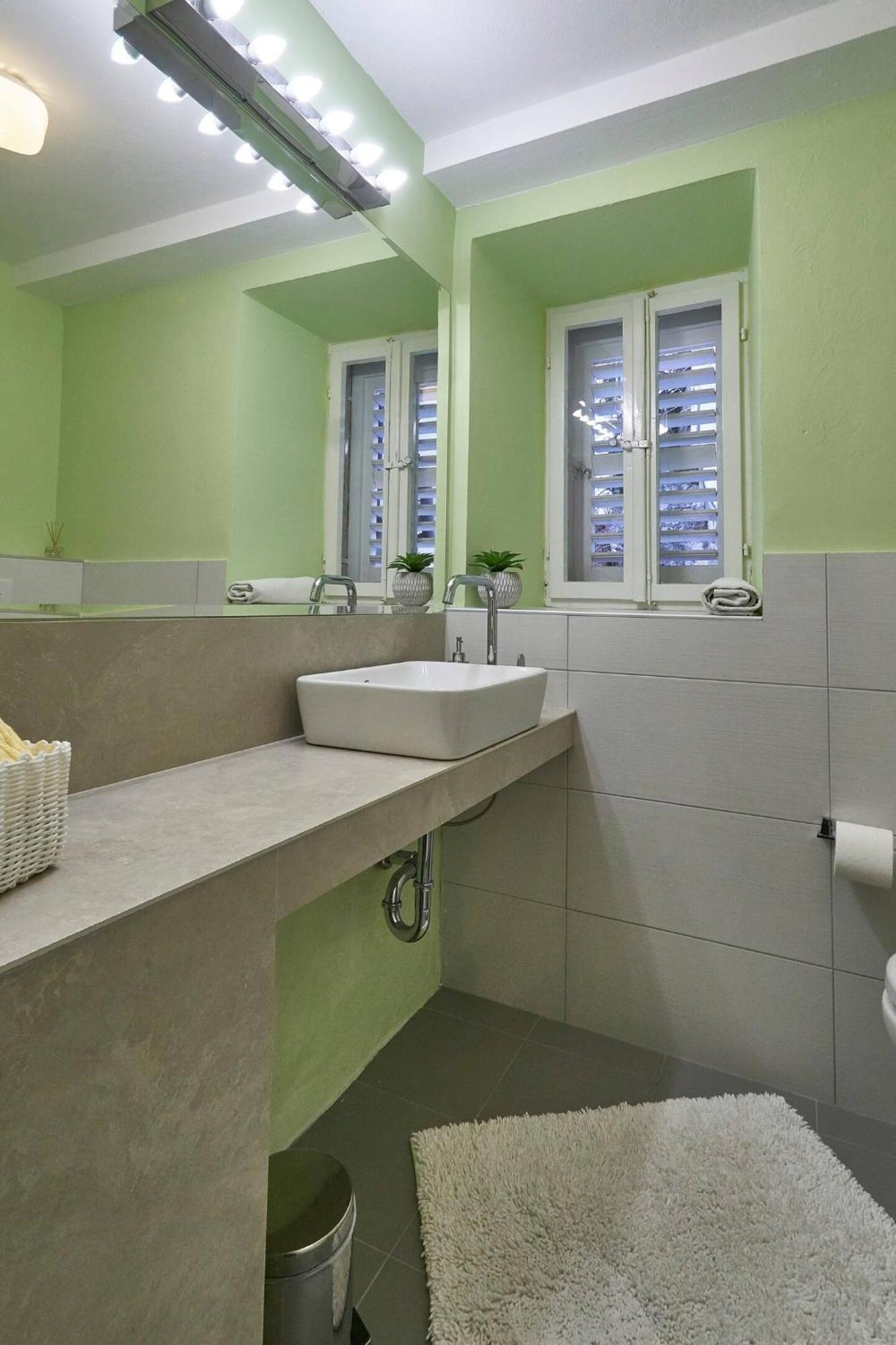 Iza Roka Apartments Дубровник Экстерьер фото